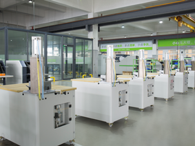 C21 Corner Cutting Machine
